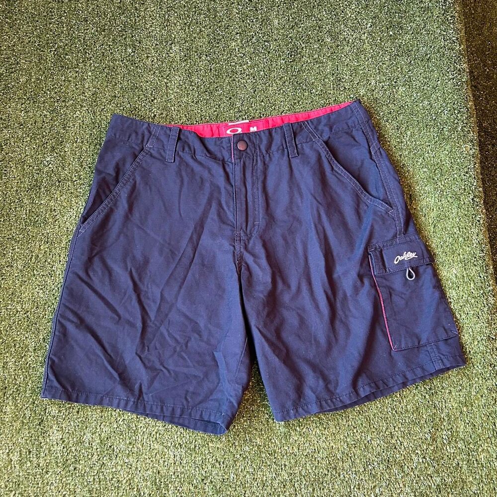 Oakley Men's Navy and Blue Shorts